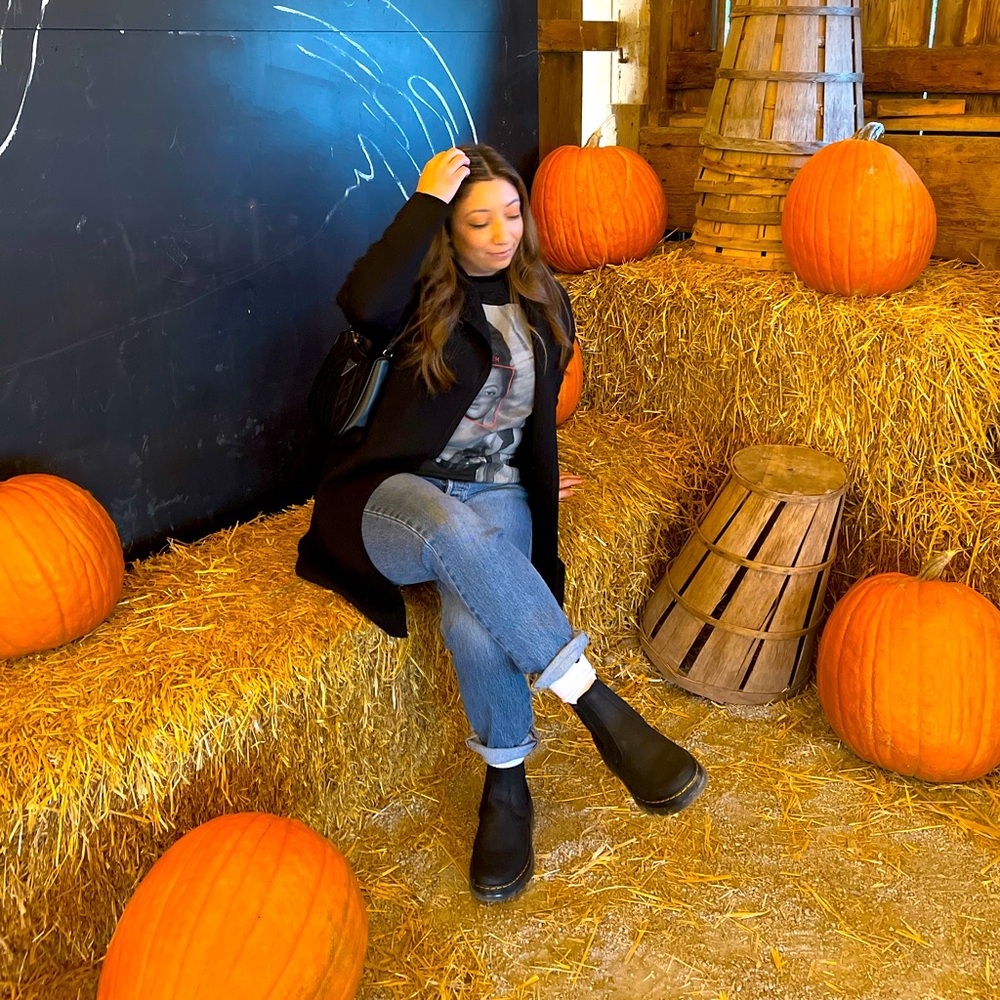 Meet your Posher, Amy